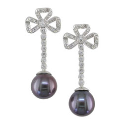E1739 18KW Black Pearl and Diamond Earrings
