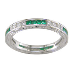 L0604 18KW Emerald and Diamond Eternity Band