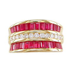 L0784 18KT Ruby and Diamond Band